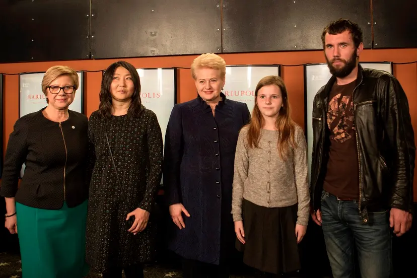 mariupolio premjera vida ramaskiene uljana kim lr prezidente dalia grybauskaite mantas kvedaravicius