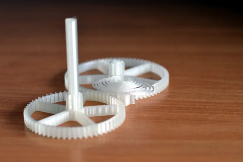 mechaninio laikrodio dalys atspausdintos 3d spausdintuvu