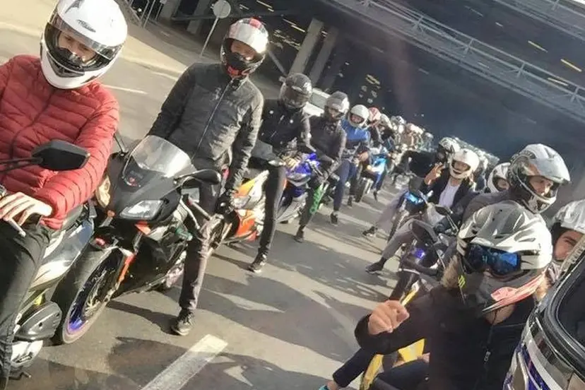 motoroleriai 02