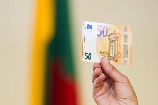 n27554 renginys banknoto pristatymas