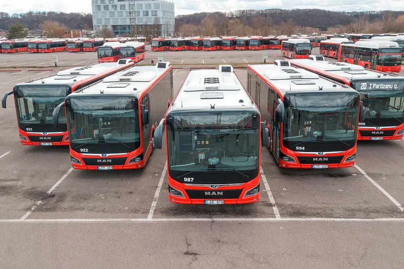 nauji autobusai