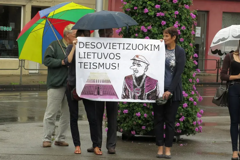 piketas prie teismo 03