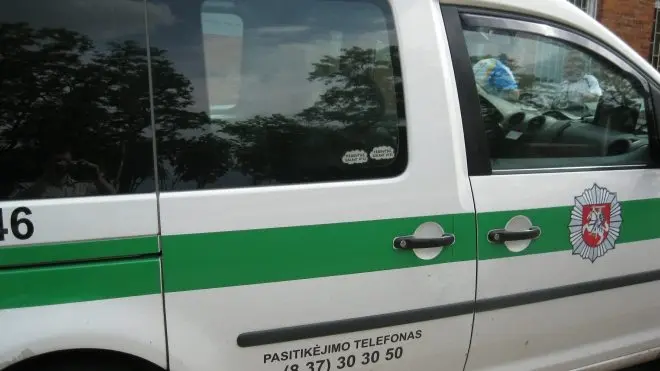 policija