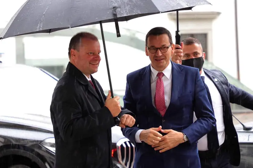 saulius skvernelis ir lenkijos premjeras