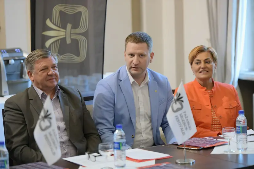 simonas kairys