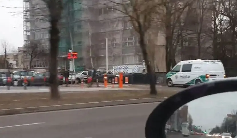 sulaikymo operacija savanoriu prospekte