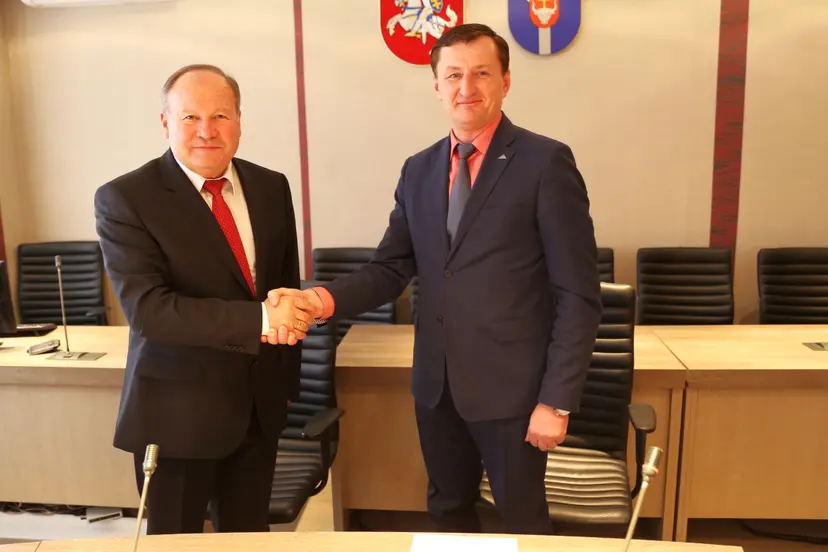 v maknas ir a makareviius pasira koalicijos sutart