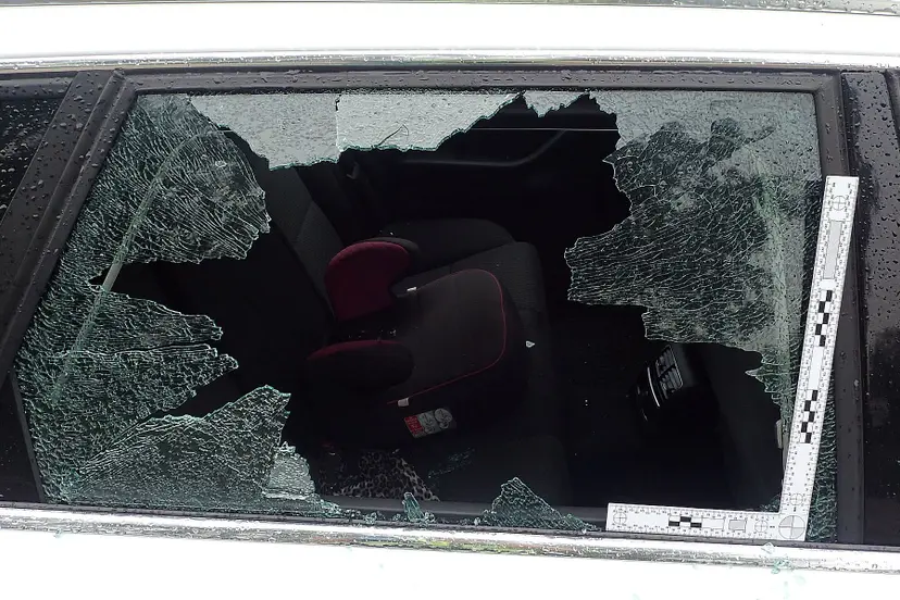 vagyst policija idautas langas