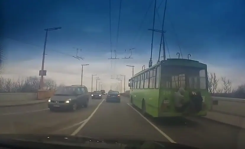 vaiavimas autobusu
