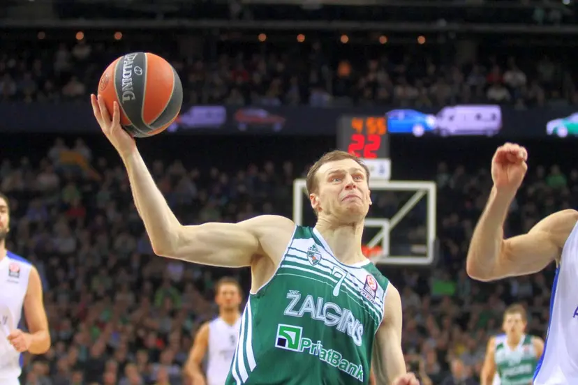 zalgiris anadolu efes 11