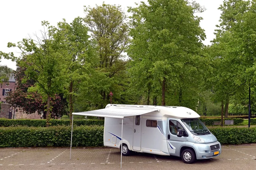 camperplaatsen kasteel erenstein kerkrade e1559041507782
