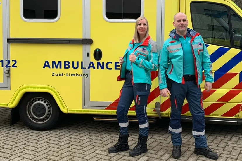 nieuwe ambulancekleding 1