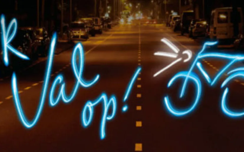 admin ajax 915x518 1