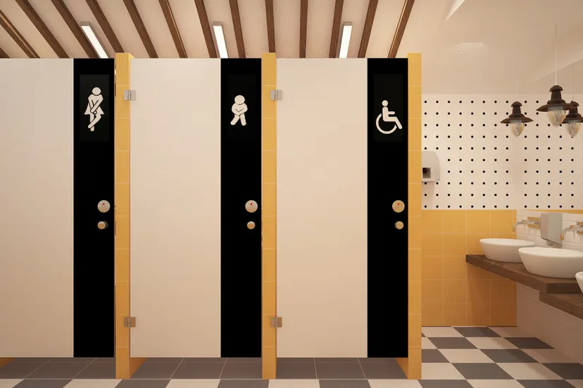 bathroom 4043097 1920