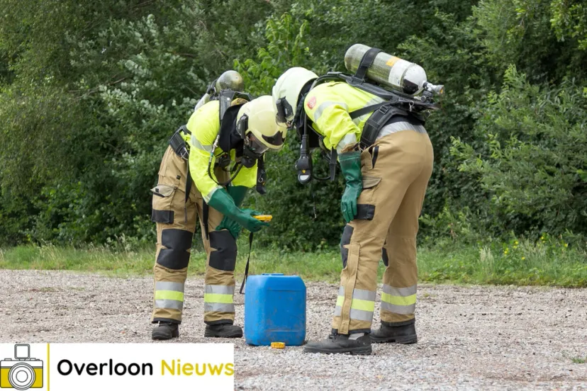 feu1 jwwb nl public 7 7 8 foto albert overloon p1x7a6 brandweerdoetonderzoeknaargevondenvaten03 07 2020 4 1