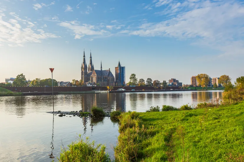land van cuijk vanaf de maas