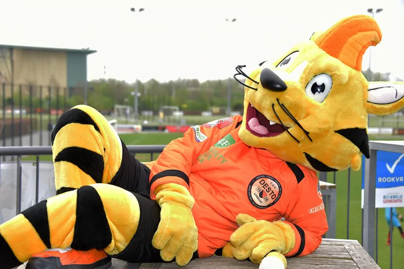 033 fotostudio red green blue schoolvoetbalfinale 2019