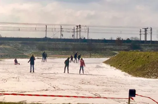 5bb4bfb3 bd19 4290 8b12 736caaf131c5 1