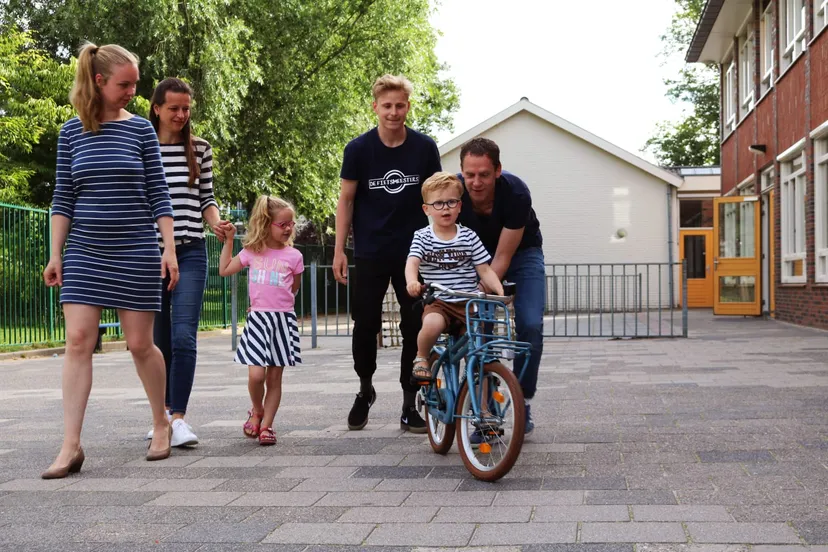 64b4f590 086e 4831 bc85 bb9a0406b812