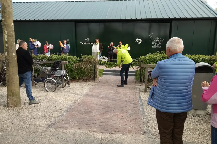foto opening nieuwe werkschuur maximapark