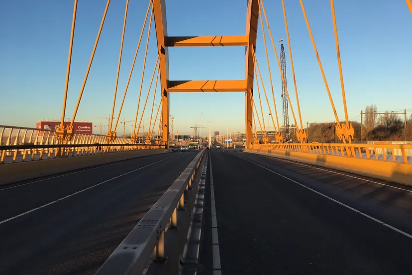 gelebrugvleutensebaan