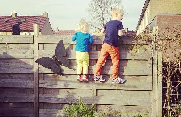 gluren bij de buren2