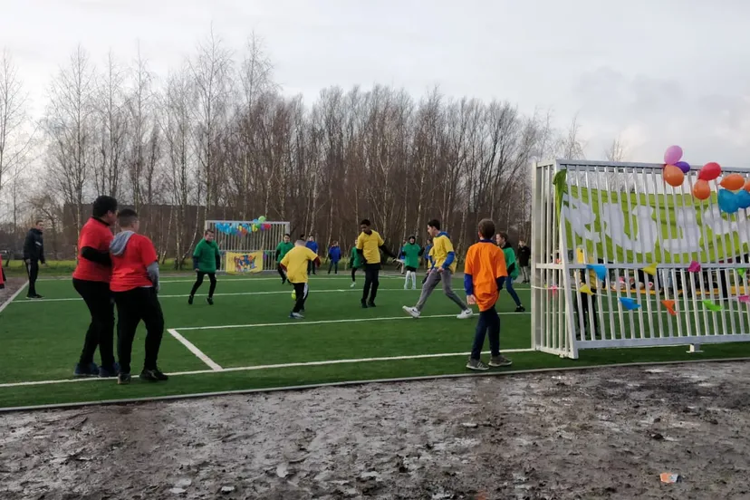 opening kunstgrasveld b plein 1