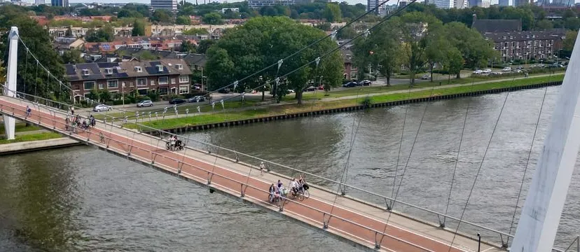 large 18901184 0ef2 4023 ae23 344d2cdeba57