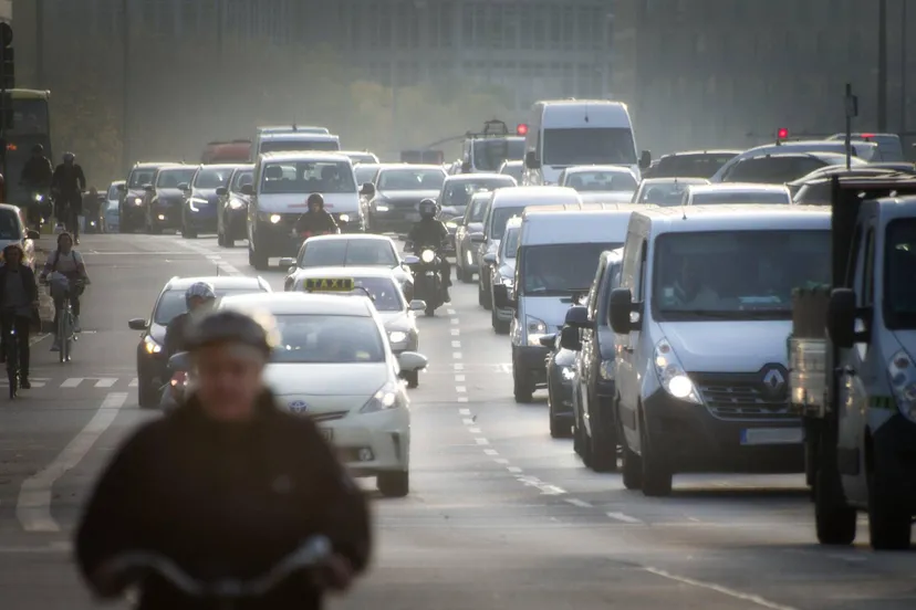 995645-driving-ban-3806936_1920