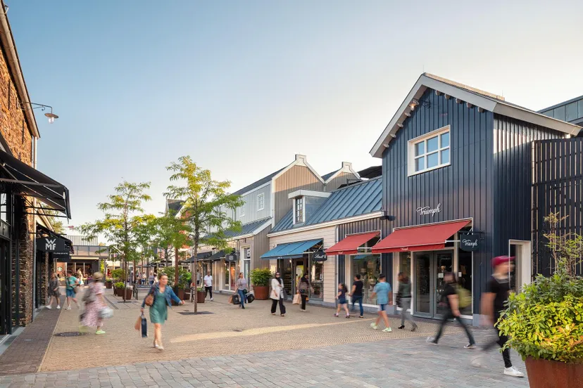 batavia stad fashion outlet1