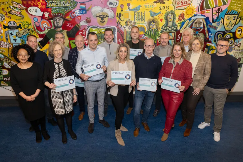 bedrijfsleven zorgt dat buurtconcierges in lelystad door kunnen