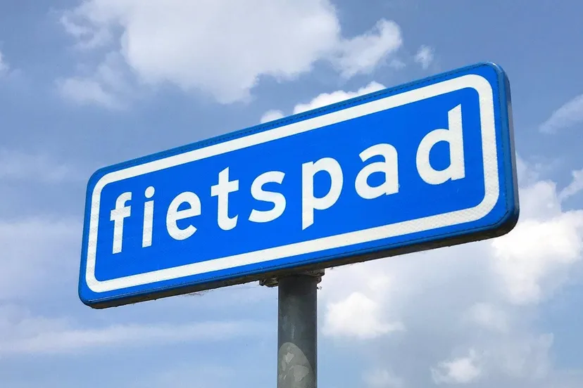 bord fietspad