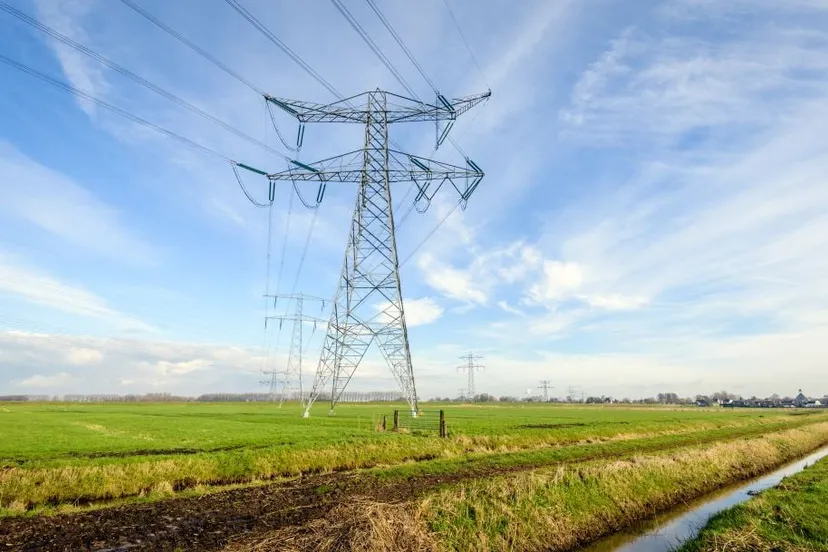 hoogspanningsmast gem lelystad