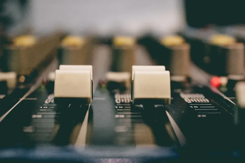 mengpaneel erkan yavas via pixabay