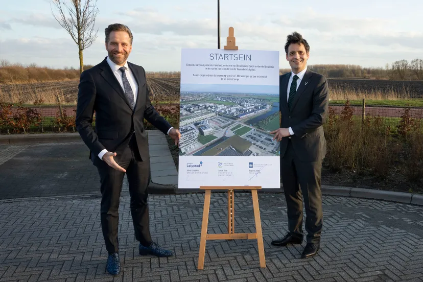 minister hugo de jonge geeft aftrap voor versnelling woningbouw in lelystad