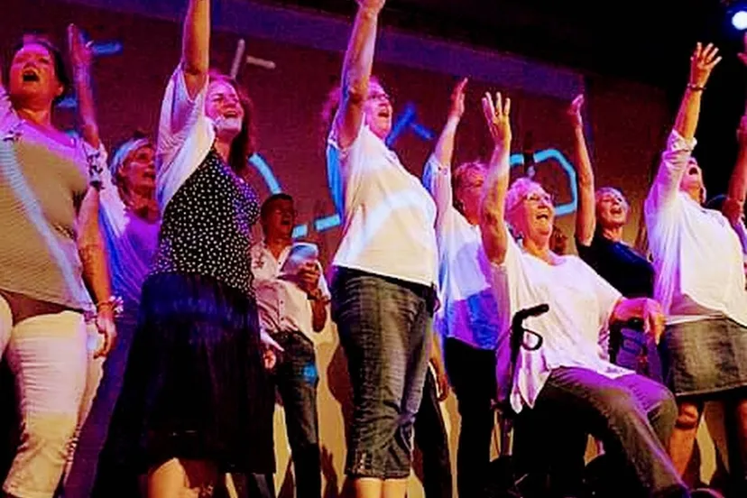 popkoor jeans with beat