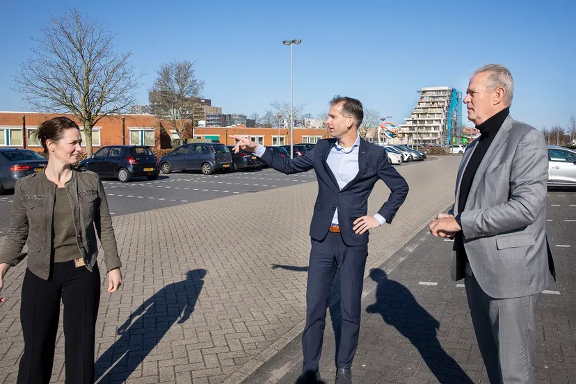 wethouder schoone op bezoek st jansdal