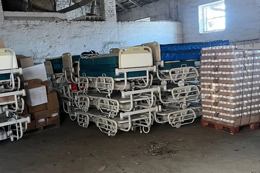 ziekenhuisbedden voor transport odessa prov flevoland