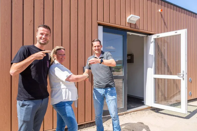 Sleuteloverdracht Kindcenrum Stella Nova (© Kincentrum Stella Nova)