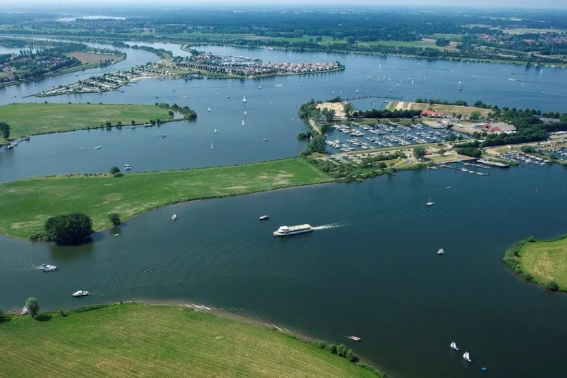061 maasplassen