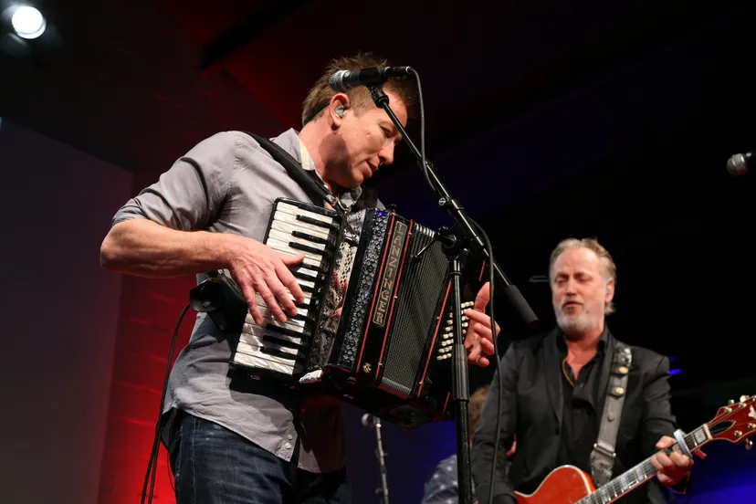 8539794188 bd3719fcfc k