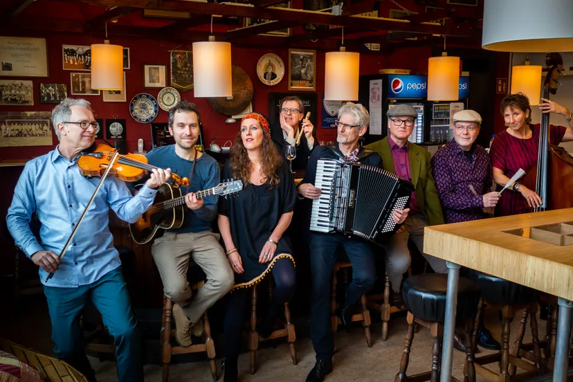 87976775 2906064842765918 3429625136402137088 n