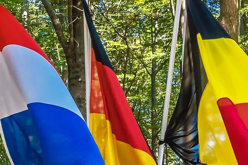 echte drielandenpunt grenspaal omgeving vaals zuid limburg 21950660541