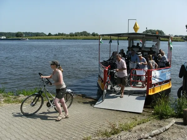 fietsvoertveer neer rijkel