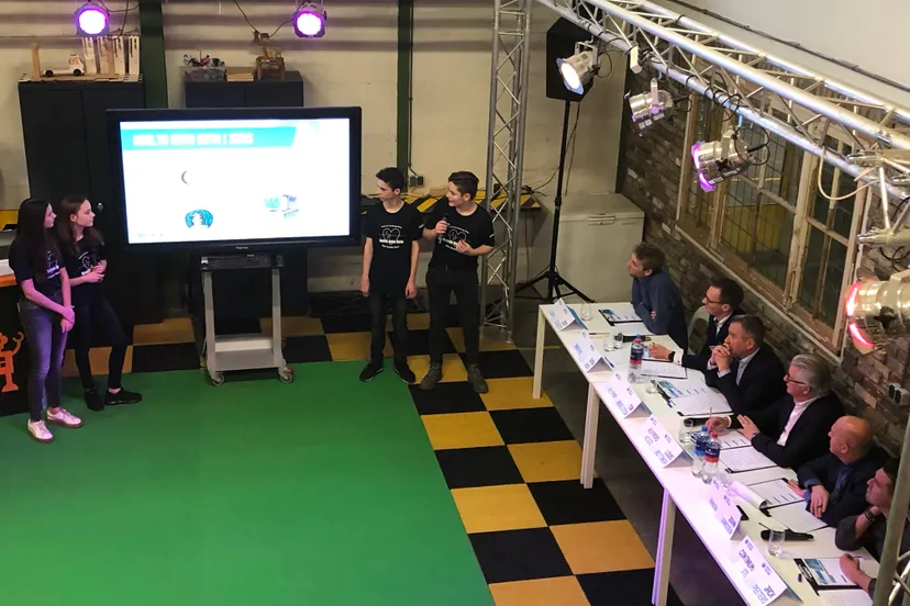 j3hbtetwr1setbjkzsoqw