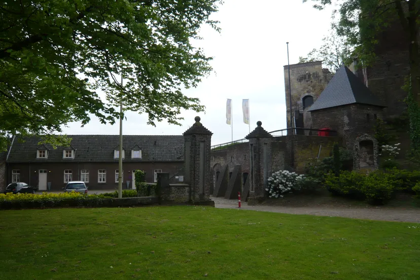 kasteel kessel ingang
