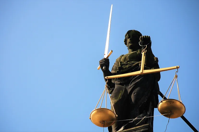 lady justice gf26744d96 1920