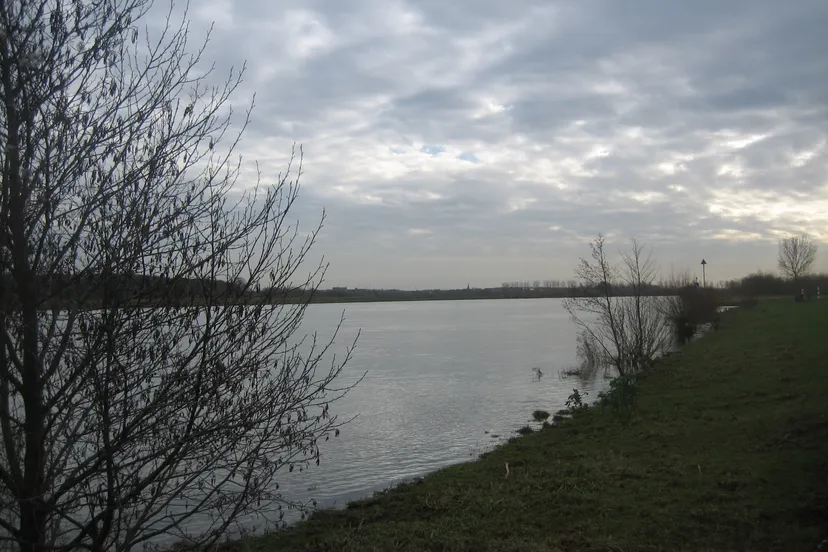 maas neer 2