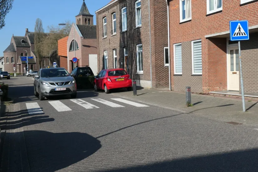 p1015393 zebrapad sebastiaanstraat ell theo van den berkmortel