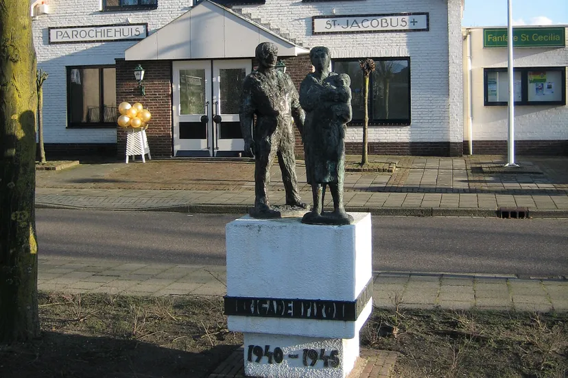 parochiehuis monument